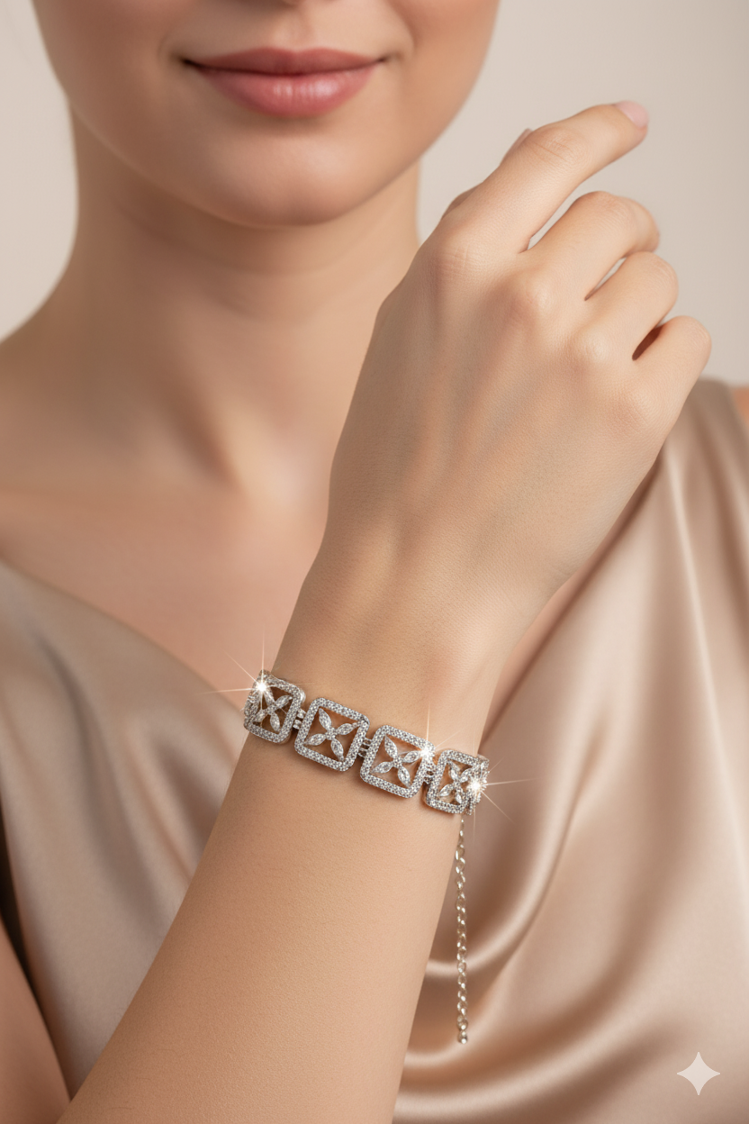 FABLLERY Anti-Tarnish Crystal Leafy-Style Chain Bracelet (Adjustable Size)